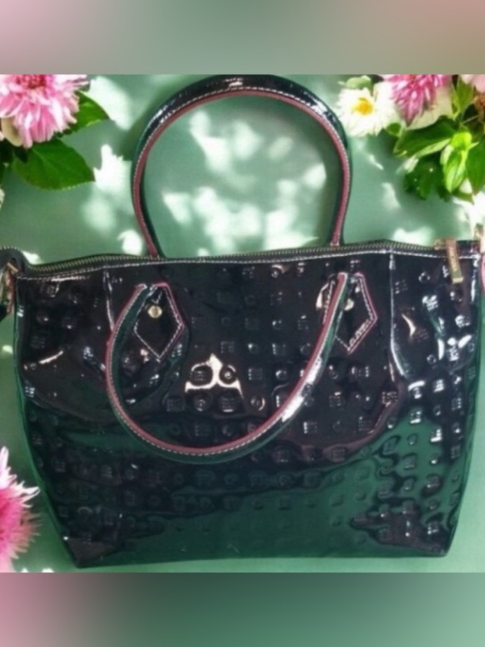 “Arcadia” 🇮🇹 Black Embossed Patent Leather Bag with a Vernis Finish. - Picture 3 of 10